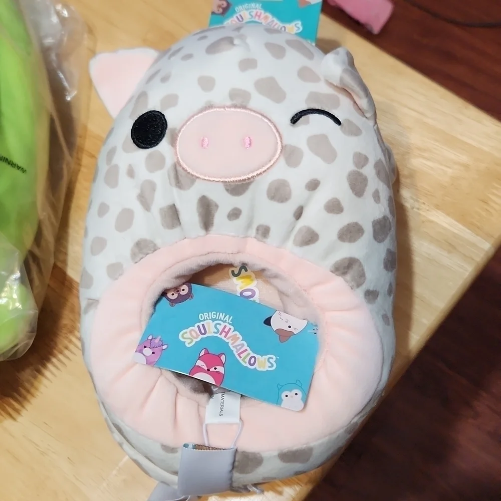Squishmallow Slippers Pammy Pig squish shoe size 4 To 5 runs larger